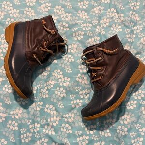 Sperry Dark Brown and Navy Winter Boots